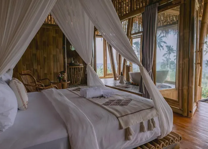 Makerti Bali~bamboo House ヴィラ *