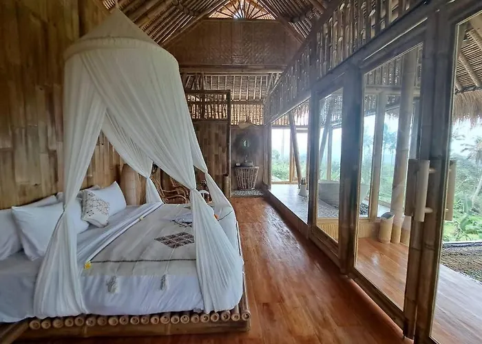 ヴィラ Makerti Bali~bamboo House Selat