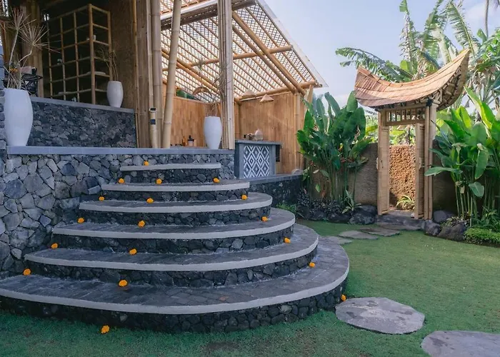 Makerti Bali~bamboo House