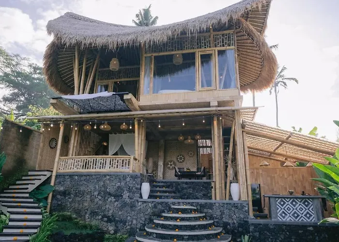 ヴィラ Makerti Bali~bamboo House Selat