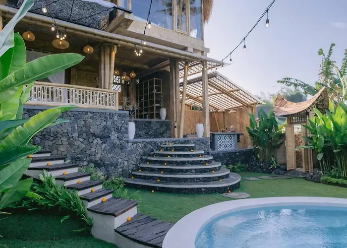 ヴィラ Makerti Bali~bamboo House Selat