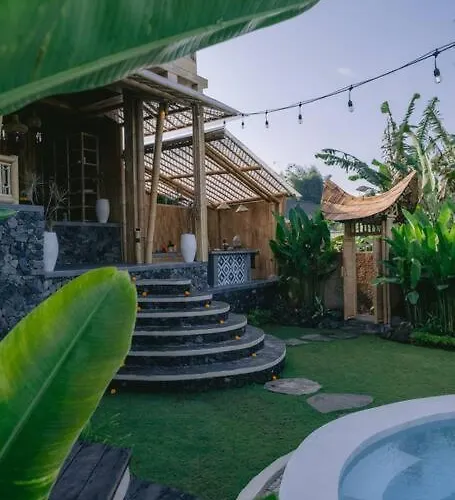 Makerti Bali~bamboo House