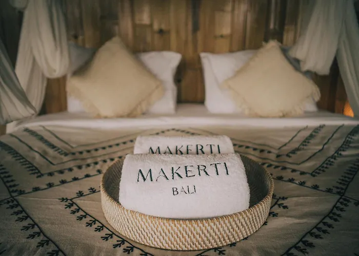 ヴィラ Makerti Bali~bamboo House Selat